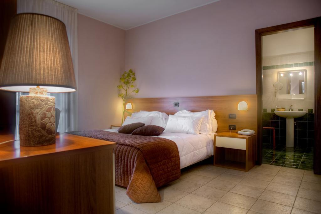Hotel Tuscania Panoramico Eksteriør bilde